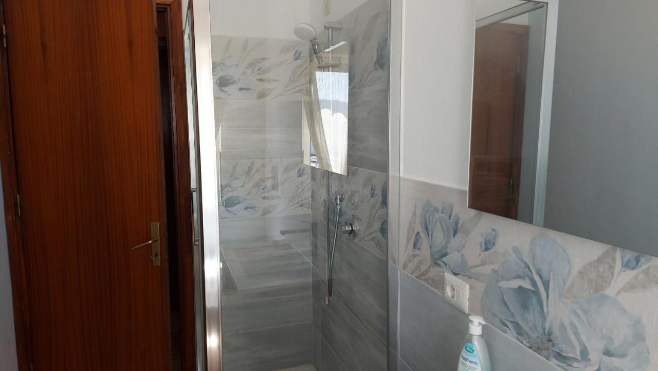 Casa Floridea -Mediterranea Sicilia Apt Cefalu Ngoại thất bức ảnh